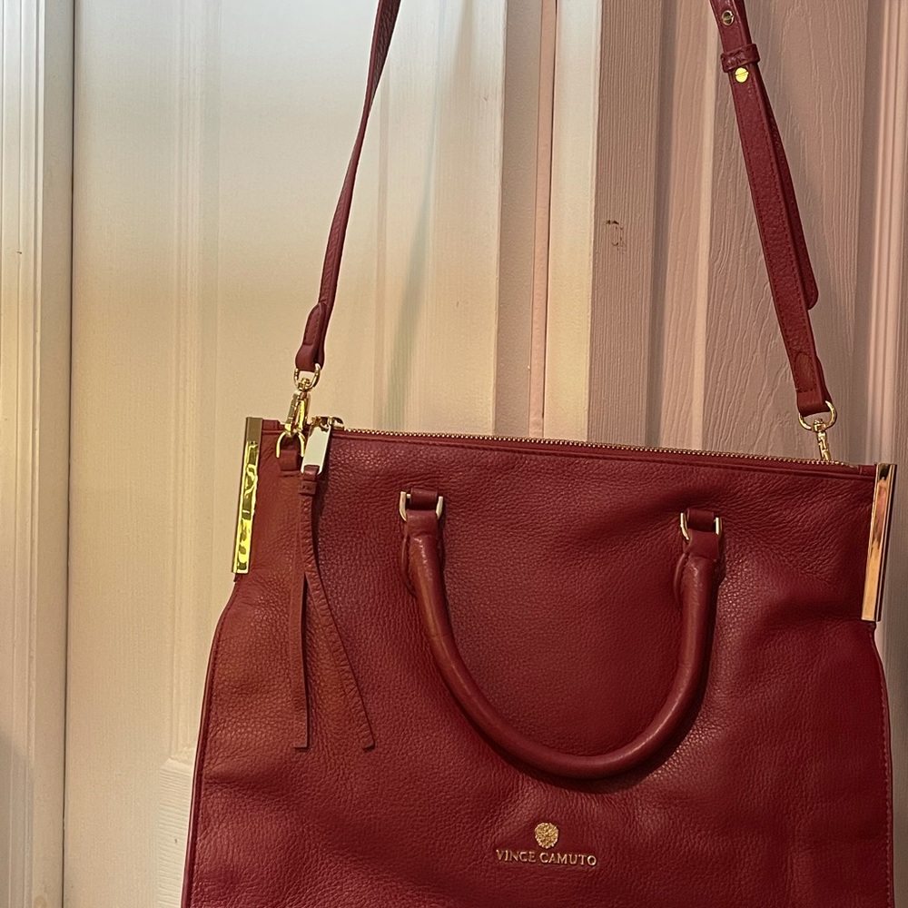 Handbags - Picture 6 of 11